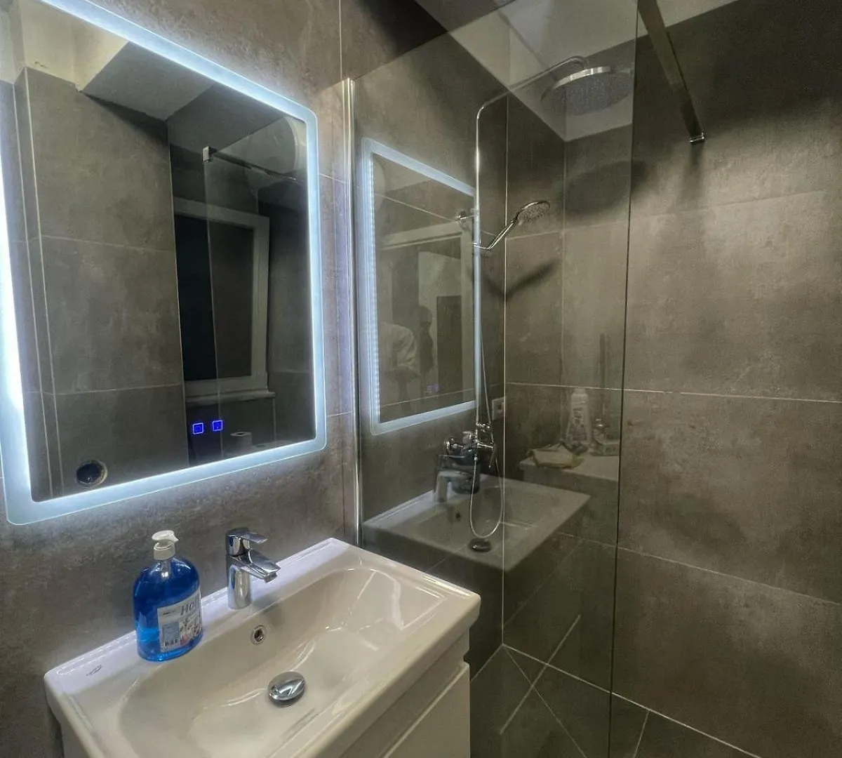 Blloku One-Room Apartment Tirana